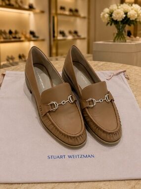 Stuart Weitzman Tan Leather Loafers (9)